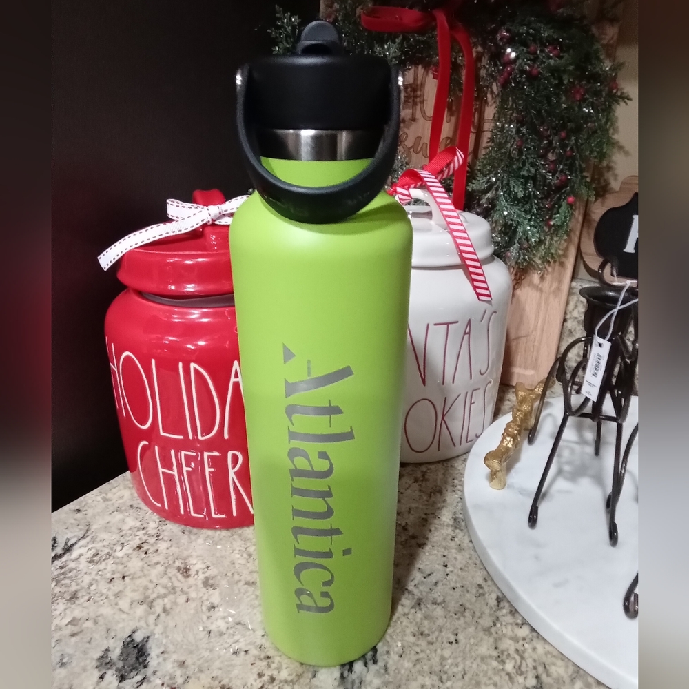 HydroFlask - Picture 3 of 8
